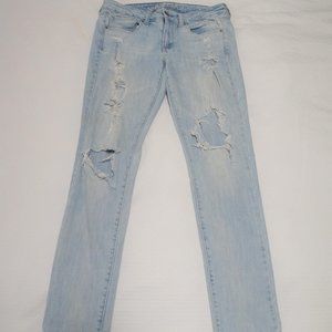 American Eagle light washed distressed jeans